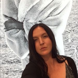 Meet your Posher, Brooke